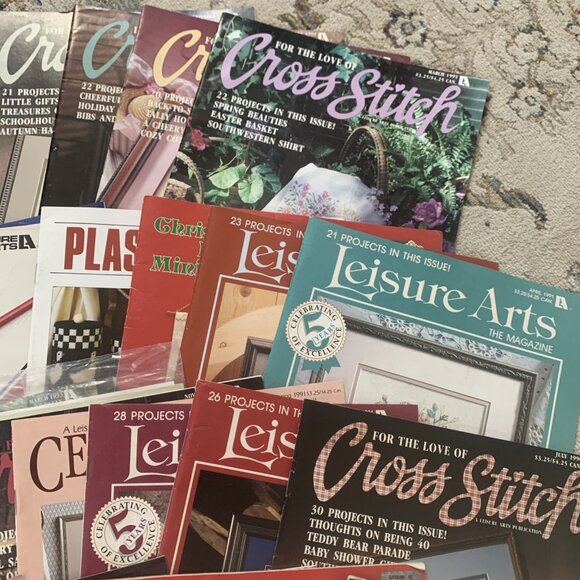 Giant Lot Of Cross-Stitch Magazines Keepsake Calendar Crochet Vintage 1989-94 - Picture 3 of 16